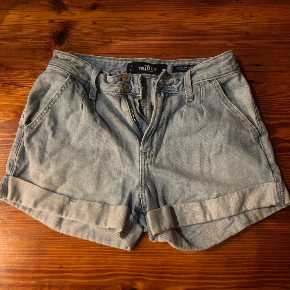 Hollister Jean shorts